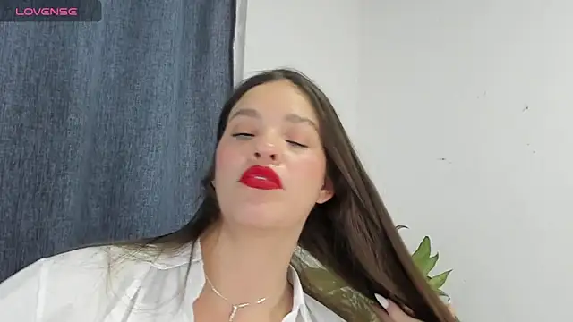Snapshot of zoe69x chatting on 18, 3, 2025 zoe69x online show from 18, 3, 2025