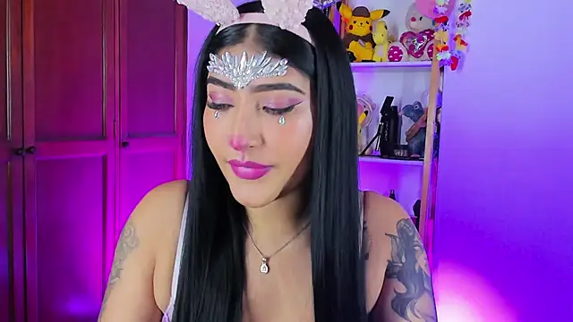 eymy-hadid online show from 31, 10, 2025