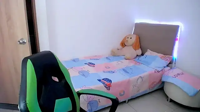  alicia z online show from 25, 2, 2025