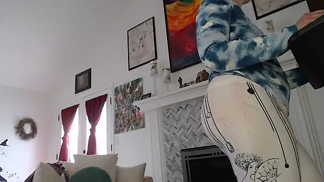 AuroraWillows online show from 12, 3, 2025