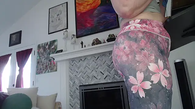 AuroraWillows online show from 17, 3, 2025