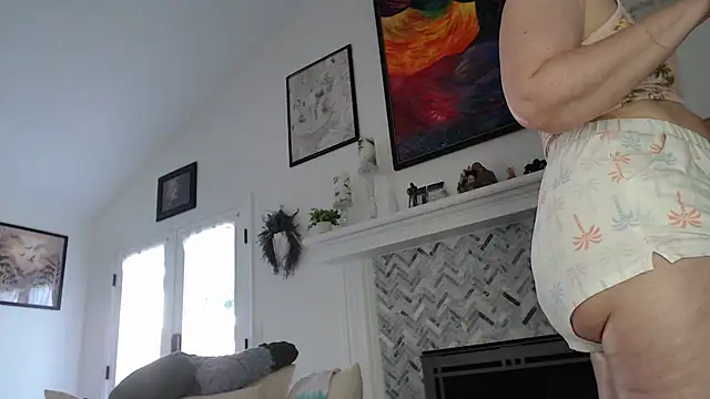 AuroraWillows online show from 11, 10, 2025