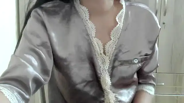 Beauty Asian Tina online show from 7, 3, 2025