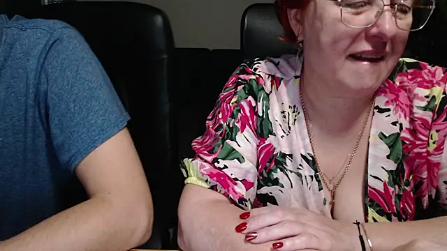 JoannaAndNeighbour online show from 28, 10, 2025