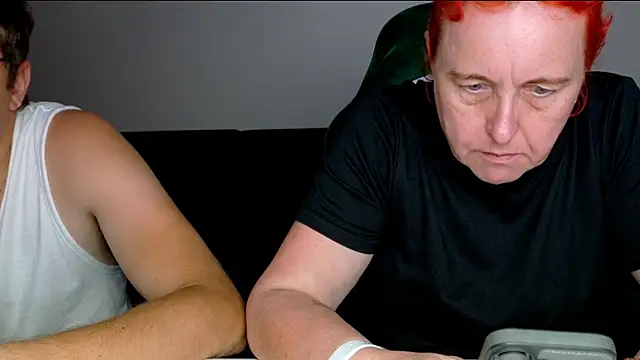 Snapshot of JoannaAndNeighbour chatting on 17, 7, 2026 JoannaAndNeighbour online show from 17, 7, 2026