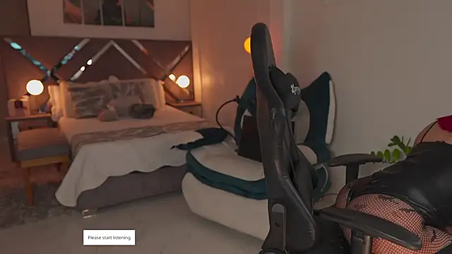 Snapshot of KateOwens chatting on 24, 10, 2025 KateOwens online show from 24, 10, 2025