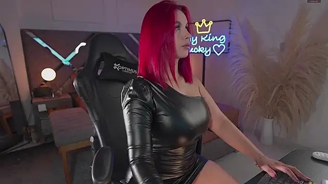 Snapshot of KateOwens chatting on 24, 11, 2025 KateOwens online show from 24, 11, 2025