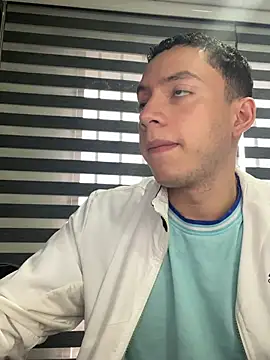 davinalhot online show from 11, 4, 2026