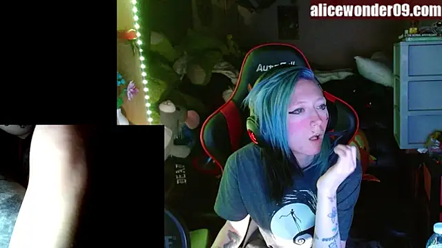 alicewonder09 online show from 26, 2, 2025
