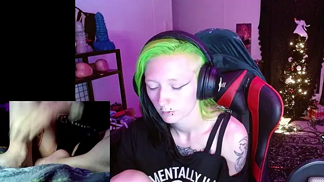 alicewonder09 online show from 18, 12, 2025