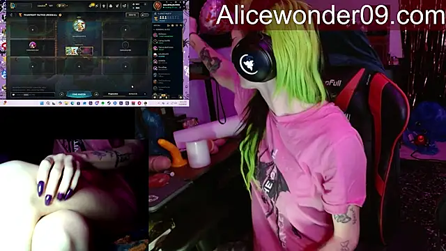 alicewonder09 online show from 16, 3, 2026