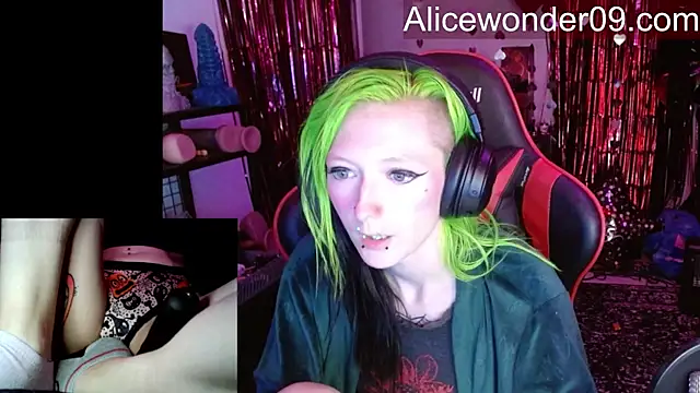 alicewonder09 online show from 13, 1, 2026