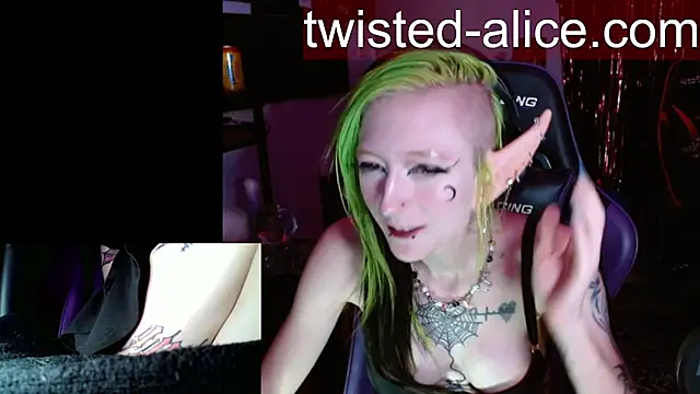 Snapshot of alicewonder09 chatting on 20, 7, 2026 alicewonder09 online show from 20, 7, 2026