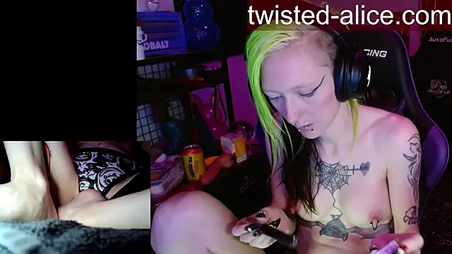 alicewonder09 online show from 10, 4, 2026