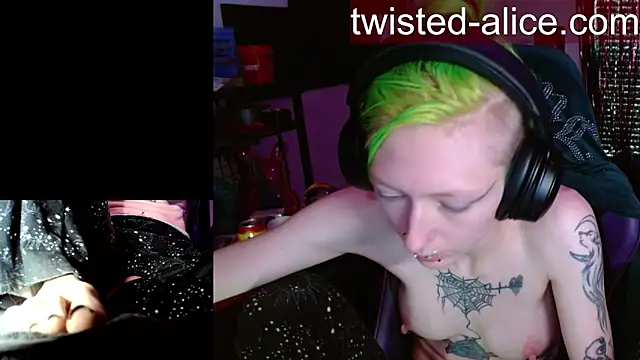 alicewonder09 online show from 28, 4, 2026