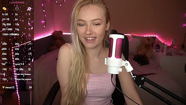 AmandaFiree online show from 2, 2, 2026