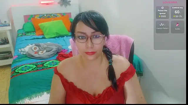 hottplay online show from 18, 7, 2026