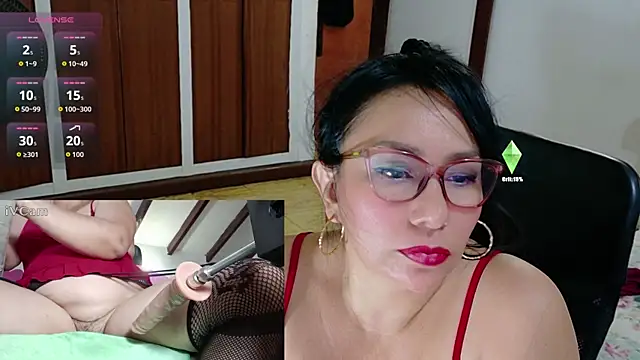 Snapshot of hottplay chatting on 26, 4, 2026 hottplay online show from 26, 4, 2026