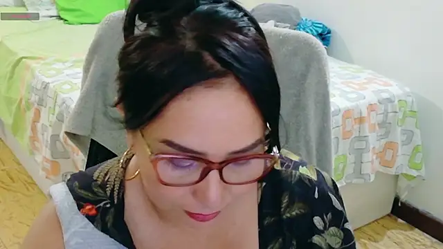 hottplay online show from 15, 3, 2026