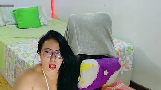 hottplay online show from 12, 3, 2026