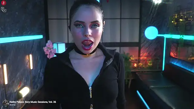 Snapshot of alessa_goreng chatting on 5, 1, 2025 alessa goreng online show from 5, 1, 2025