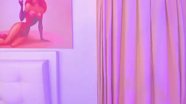 Lulu exotic1 online show from 18, 2, 2026