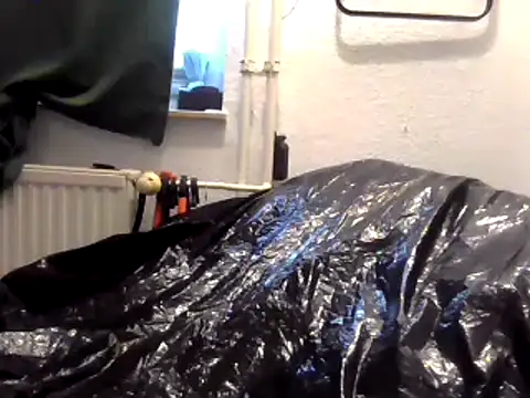 Snapshot of turnsen4y chatting on 10, 5, 2026 turnsen4y online show from 10, 5, 2026