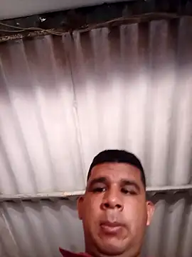 Snapshot of El-reyleon chatting on 24, 4, 2026 El-reyleon online show from 24, 4, 2026