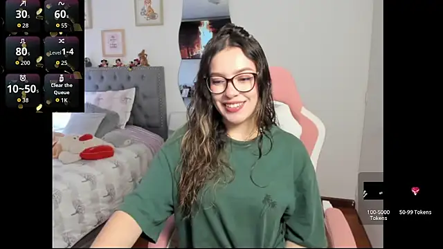 Snapshot of samysweet_8 chatting on 25, 10, 2025 samysweet 8 online show from 25, 10, 2025