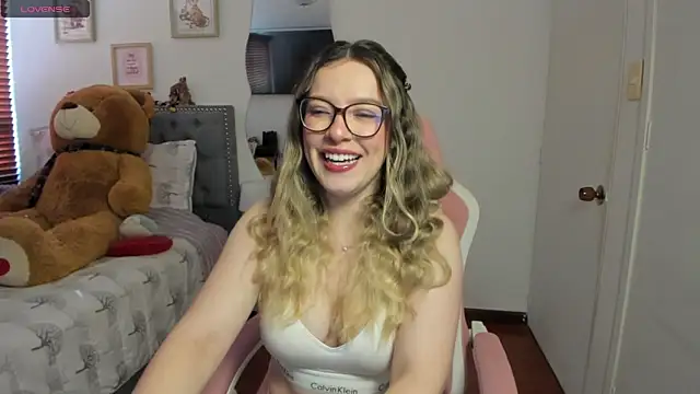 samysweet 8 online show from 22, 4, 2026