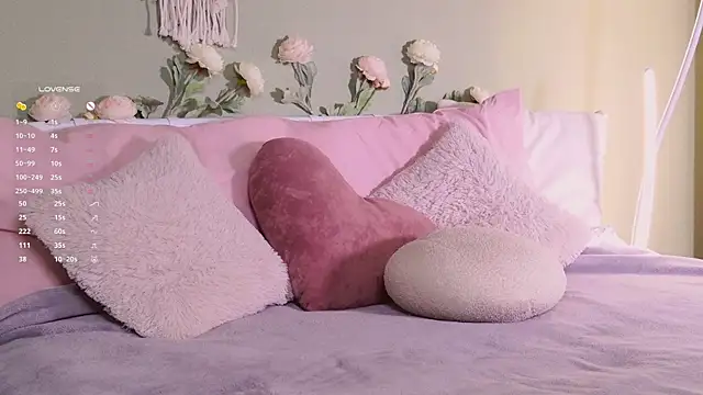 Rinas secret online show from 23, 9, 2025