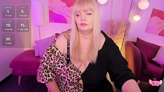 NicoleKind online show from 14, 12, 2025