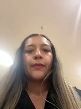 alana 69 online show from 5, 3, 2025