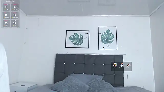 selena yourmilf online show from 16, 2, 2026