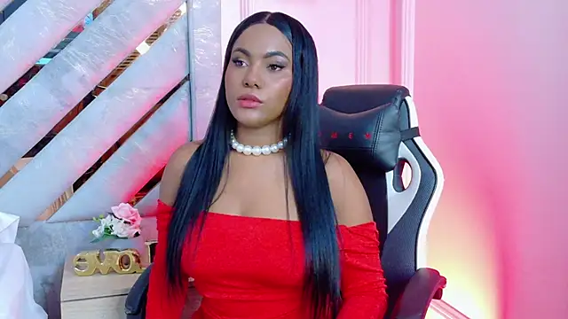 Sara Boom online show from 5, 12, 2025