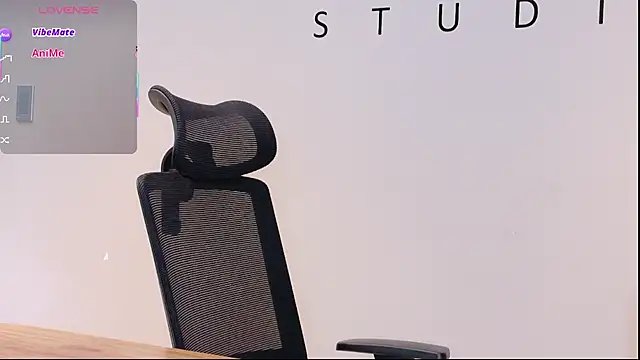 Snapshot of Sara_Boom chatting on 17, 11, 2025 Sara Boom online show from 17, 11, 2025