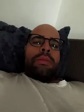 Gian7070 online show from 7, 3, 2026