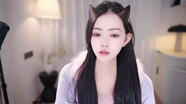 Ocean--Lili online show from 25, 10, 2025