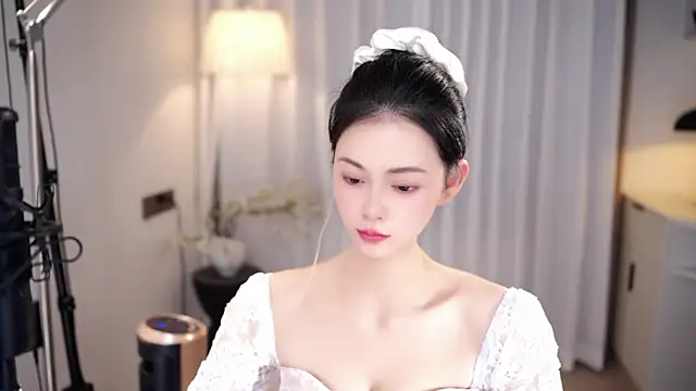 Ocean--Lili online show from 5, 1, 2026