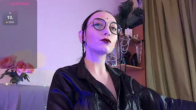 Snapshot of Jinhee_Noir chatting on 2, 12, 2025 Jinhee Noir online show from 2, 12, 2025