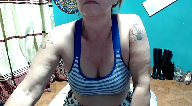 marinadenoche online show from 10, 1, 2025