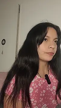 Snapshot of ZaraHoney chatting on 9, 10, 2025 ZaraHoney online show from 9, 10, 2025