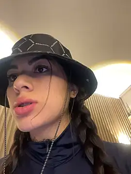 Sarasanders 4 online show from 28, 10, 2025