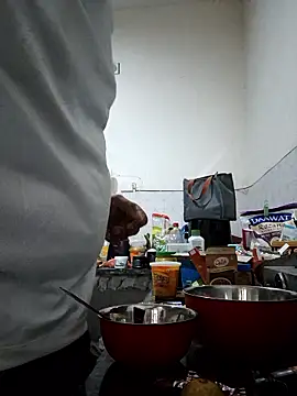 thebrownboi01 online show from 13, 11, 2025