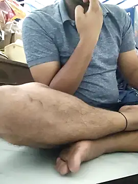 thebrownboi01 online show from 23, 10, 2025