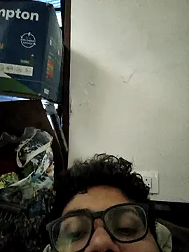 thebrownboi01 online show from 12, 11, 2025