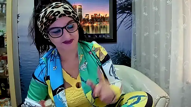 Snapshot of Mature4you44 chatting on 9, 2, 2025 Mature4you44 online show from 9, 2, 2025