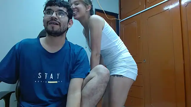 Isaandysex2428 online show from 18, 2, 2025