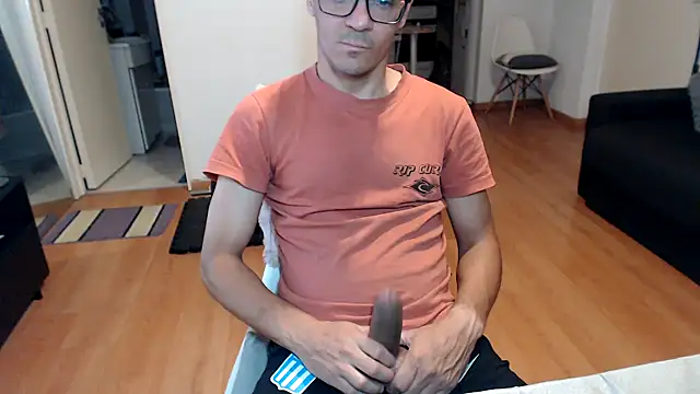 guachin hunk online show from 17, 5, 2026