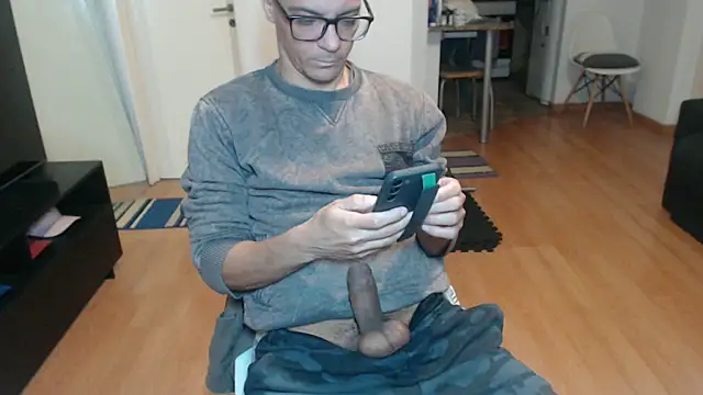 Snapshot of guachin_hunk chatting on 25, 6, 2026 guachin hunk online show from 25, 6, 2026